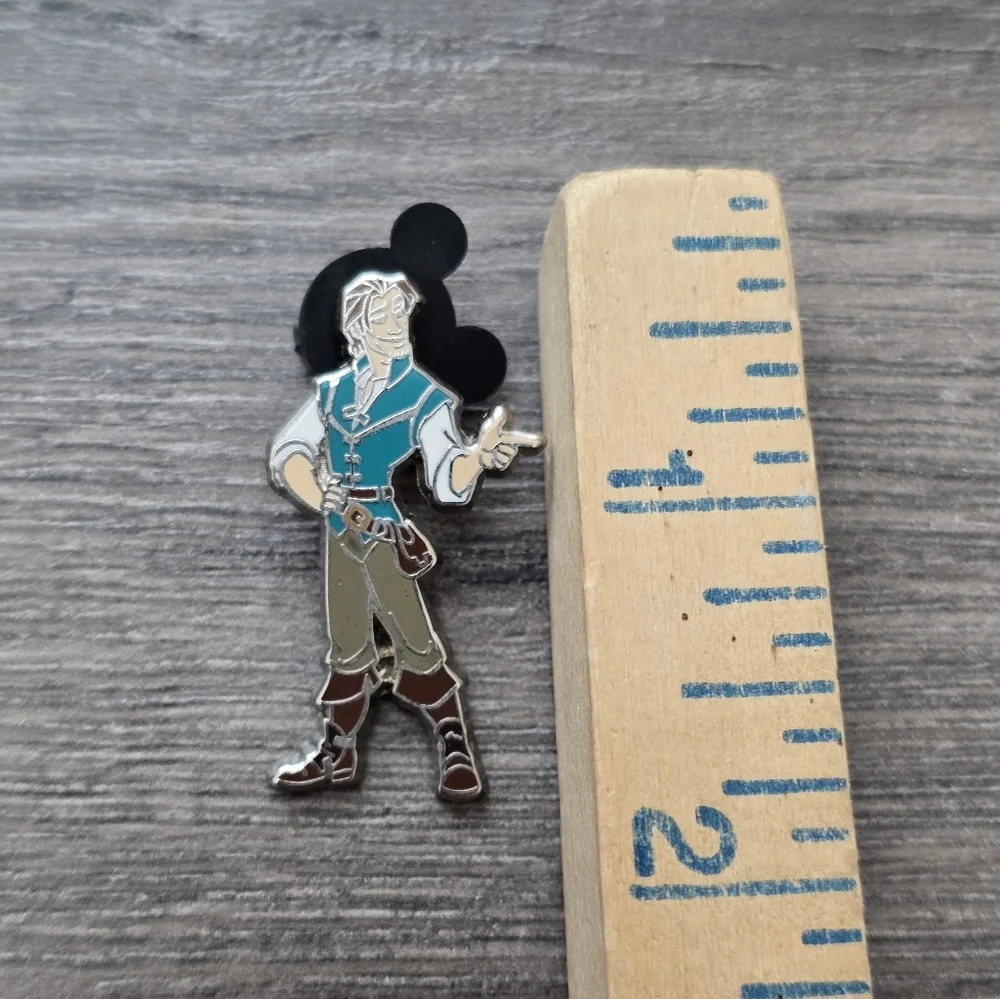 Flynn Rider Tangled Pin Disney NWOT